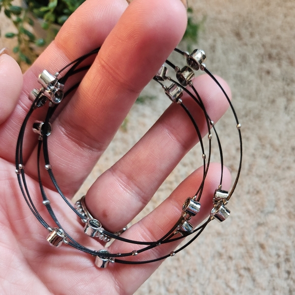 Set of 4 Guitar String and Gemstone Bracelets - Picture 4 of 4